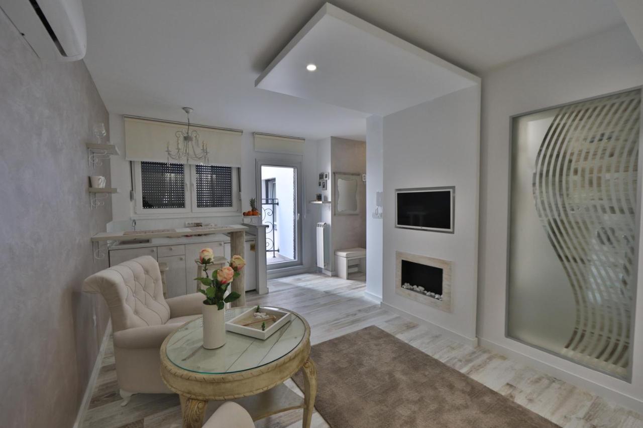 Apartament Joli Belgrad Zewnętrze zdjęcie